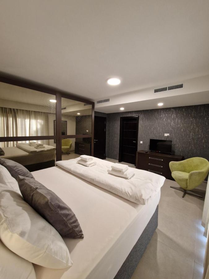 Korzo Suites St. Julian'S Eksteriør bilde