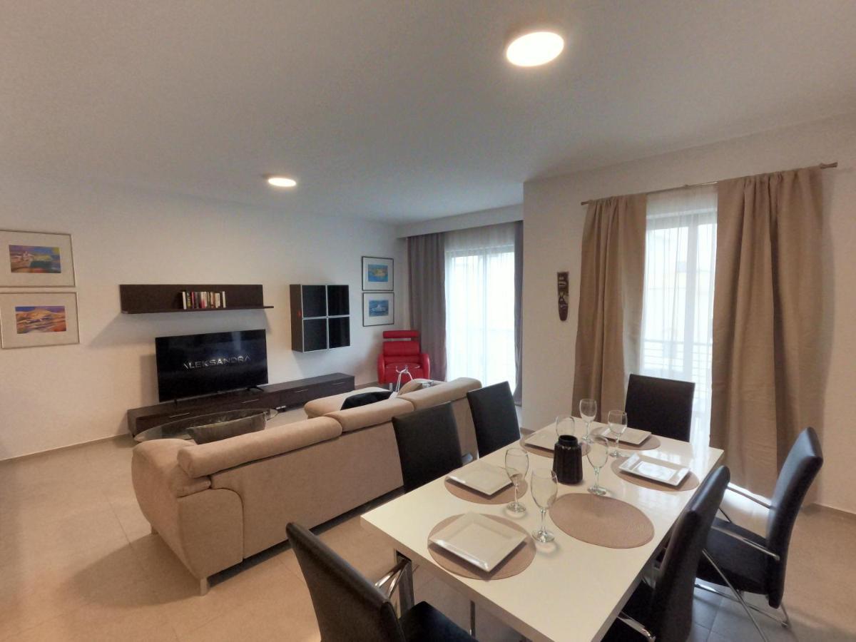 Korzo Suites St. Julian'S Eksteriør bilde